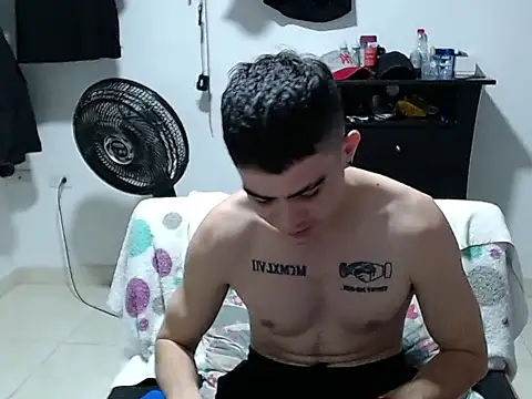 Živý XXX chat Zac_Efront