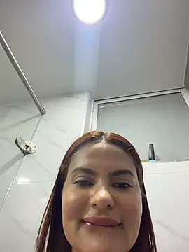 Irina_Velvett - Pussy play with my friends