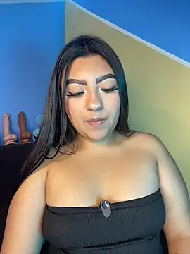 Laulin_TayyyX Live XXX-chat