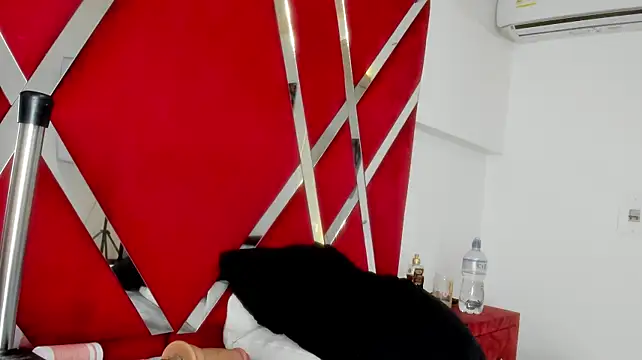 sharithasm Live XXX-Chat