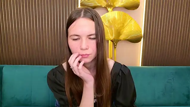 Thalia_Croft's Live XXX Chat