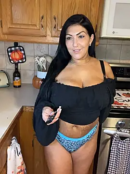 LittleMissEeve - Play with hairy pussy