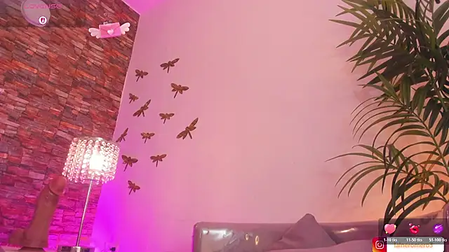 Emaa_lambert - Masturbation with BBC + lovense x 7 min