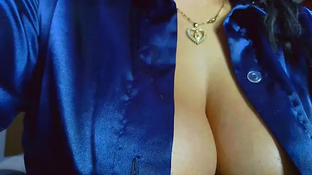 Chat +18 de NICOL-JARAMILLO ao vivo