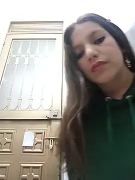Valee_smith0 - red ass
