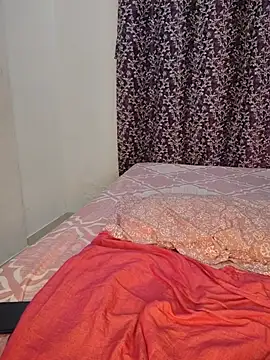 Chat XXX ao vivo de mini-cutie