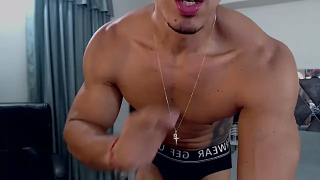 Frank_heaven01 Adlı Modelin Canlı XXX Sohbeti