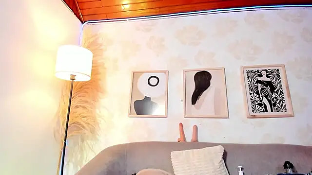 Caramel_kiss_ - oil in boobs