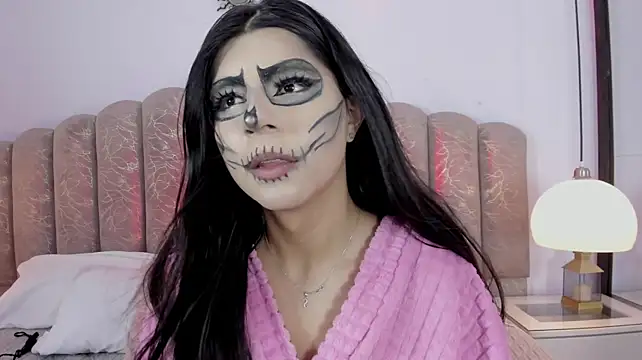دردشة Channel_sofia الجنسية المباشرة
