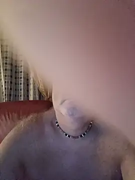 XXX chat uživo modela Alexis_Bull