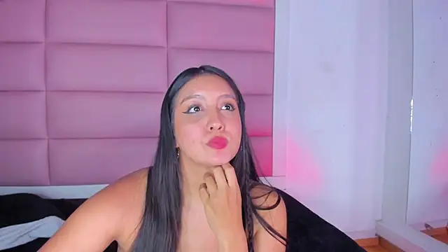AmaranttayLunay's Live XXX Chat