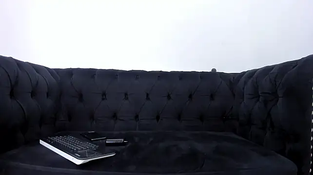 AaronNewmann – Naživo XXX chat