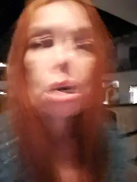 HoneyMILF's Live XXX Chat