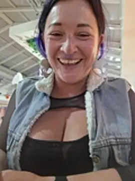 Sophie_banger - Take off Bra Massage tits Ctrl 4LT 2 min