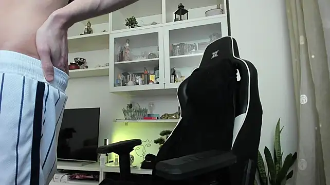 Živý XXX chat ToddClaytonn