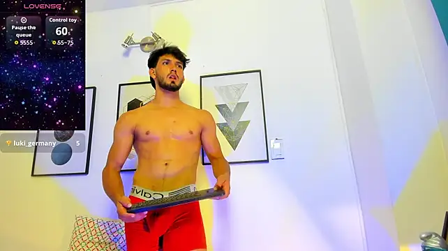 HarryFosster লাইভ XXX চ্যাট