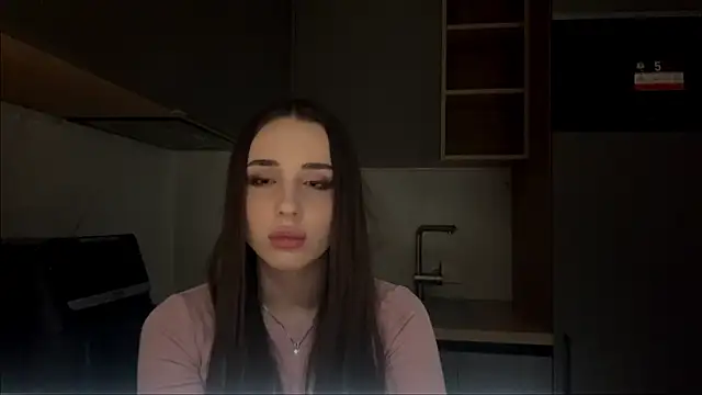 Dianaluves1 - Slow spin in full outfit 💃