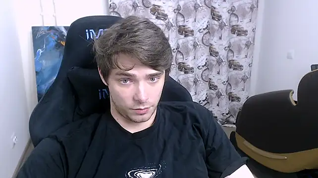 DmitryRomanov's Live XXX Chat
