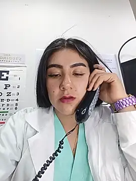 دردشة CAROLINE__07 الجنسية المباشرة