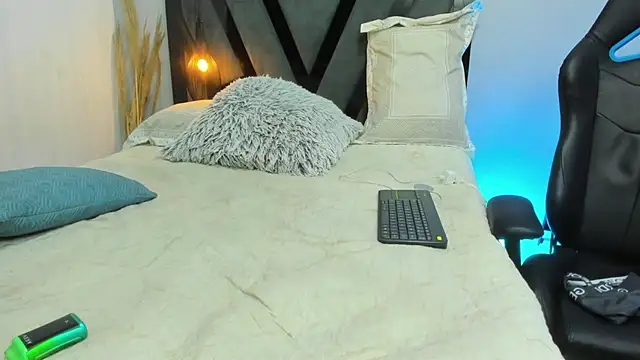 Sam_Restwod Chat XXX live