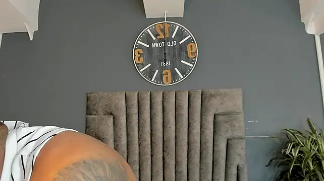 XXX chat uživo modela Robin_Rief