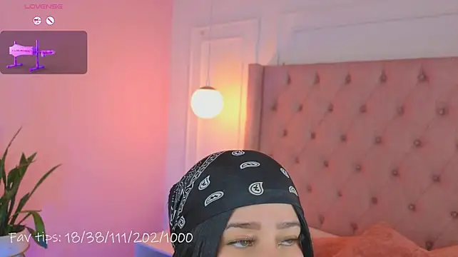 Chat +18 de Leaa_Cox ao vivo