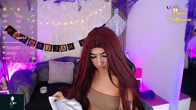 Raven_Wood - Topples and show tits