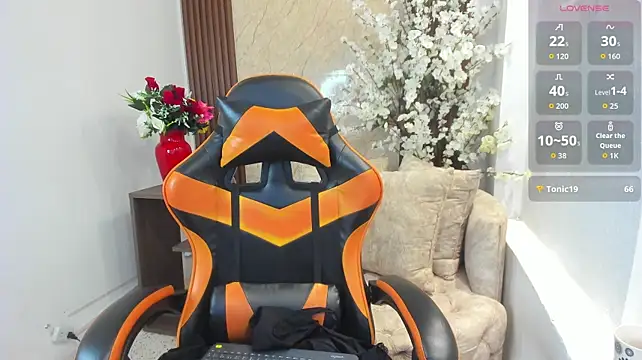 Chat +18 de Izzy_lux ao vivo