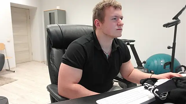 Richard_Dullas Chat XXX live