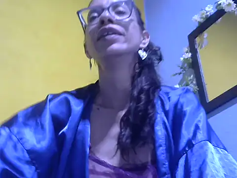 Chat XXX en directo de Diana-larossa