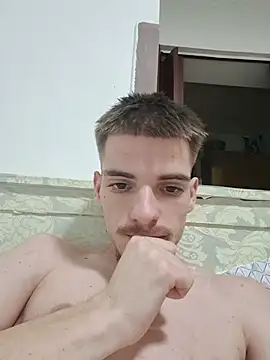 XXX chat uživo modela darkboy665