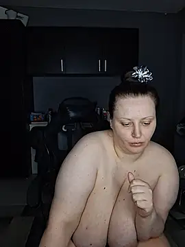 צ'אט XXX בשידור חי של anna_claire