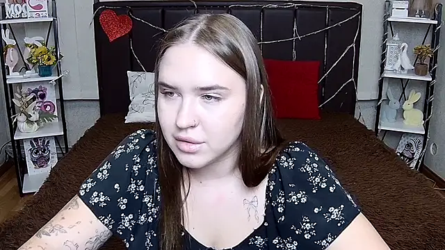 LauraHlot Chat XXX live
