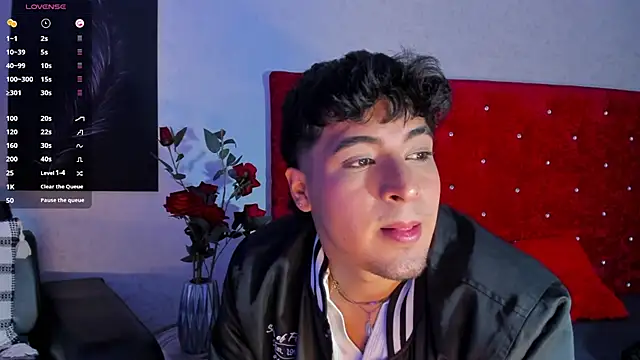 Stiveeeeen Live XXX Chat