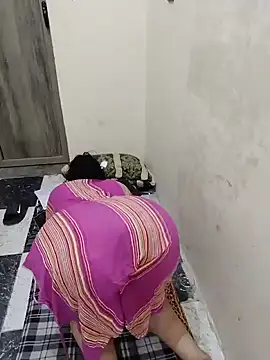 HoT_LiiiNa - ارضع و لعب فيه لجيب حليب 🥵🔥