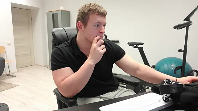 Živý XXX chat Richard_Dullas