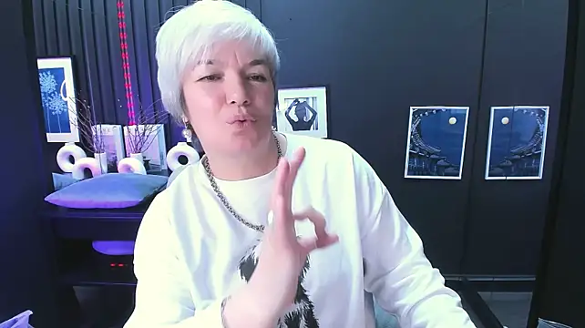 CarmenSoft XXX чат на живо