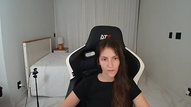 upssnowy's Live XXX Chat