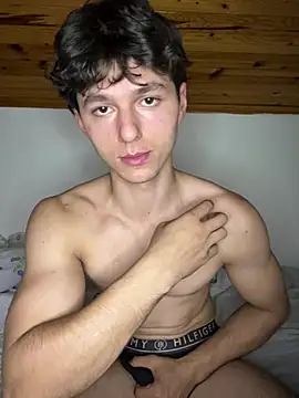 crazyboyy3 现场XXX聊天