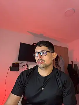 TroyeKnight Chat XXX live