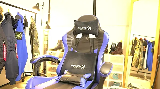 צ'אט XXX בשידור חי של DimitriSullivan_