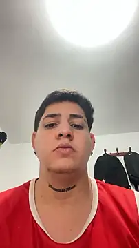 Chat +18 de Fozil_Dvice ao vivo