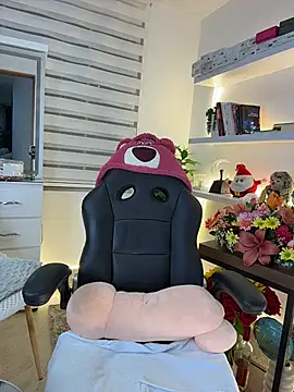 Chat +18 de zafiro_mo0n ao vivo