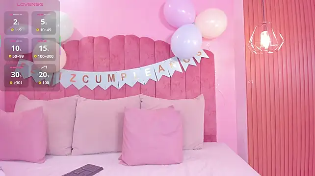 Chat +18 de celeste_laureent ao vivo