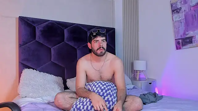 DomBoy_'s Live XXX Chat
