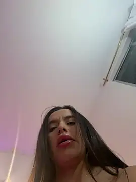 XXX chat uživo modela MariaAntonia__
