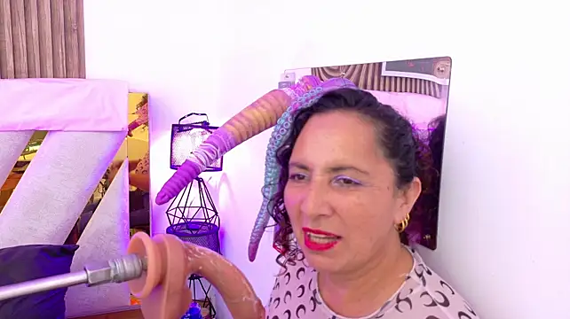 Luna_Naughty1 - control x 3 minutos