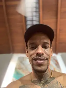 Salomon_koude Live XXX Chat