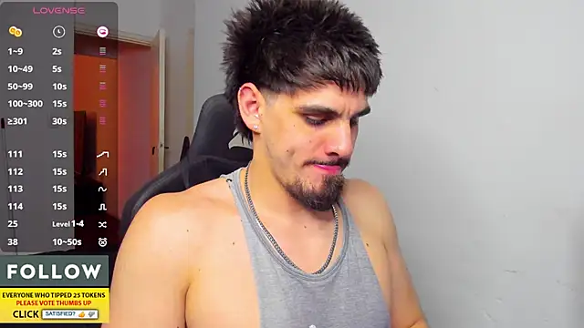 Derekksc's Live XXX Chat