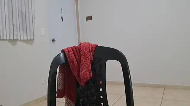 Chat +18 de machoalpha459 ao vivo